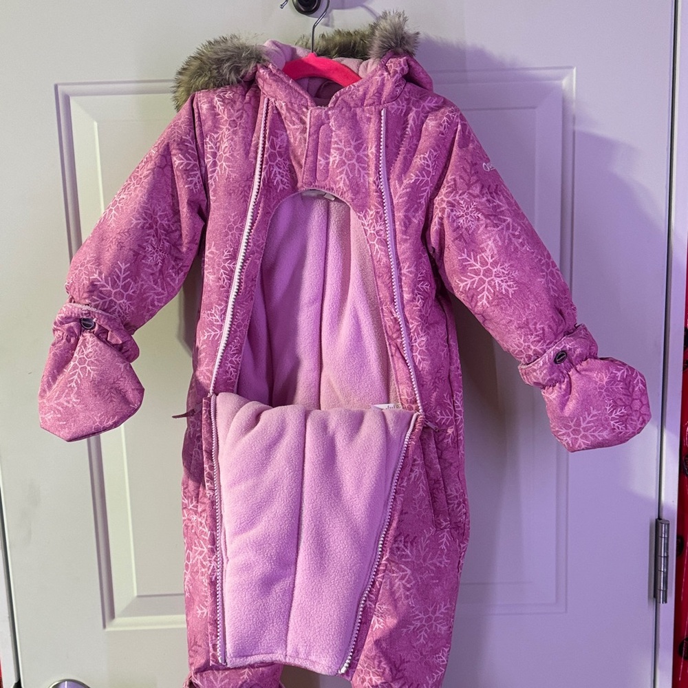 OshKosh Baby Girl 1-Piece Taslan Snowflake Print Snowsuit - pink - Picture 13 of 16